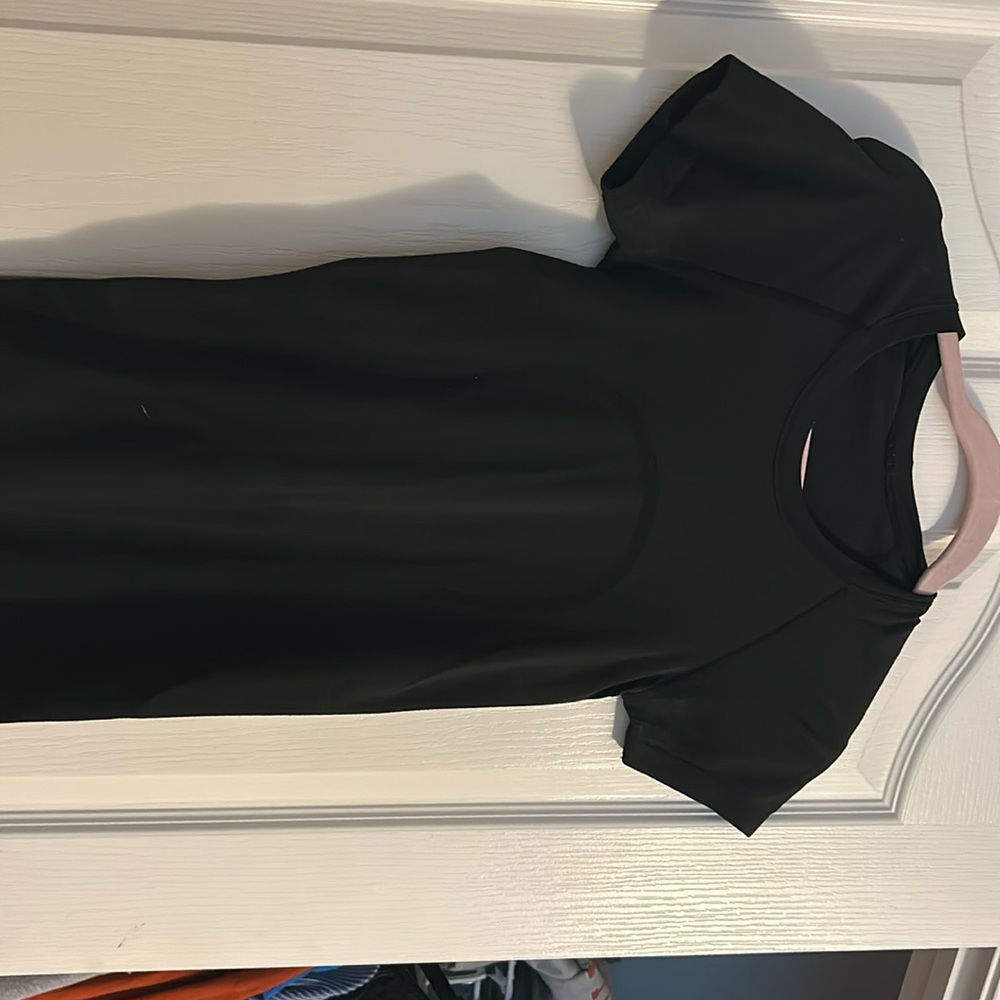 Black lululemon swiftly size 2 2.0